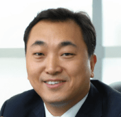 엠씨넥스 민동욱 대표이사